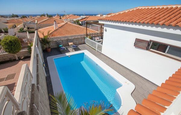 Holiday Home - Adeje,Tenerife , Spain - ETE478 2