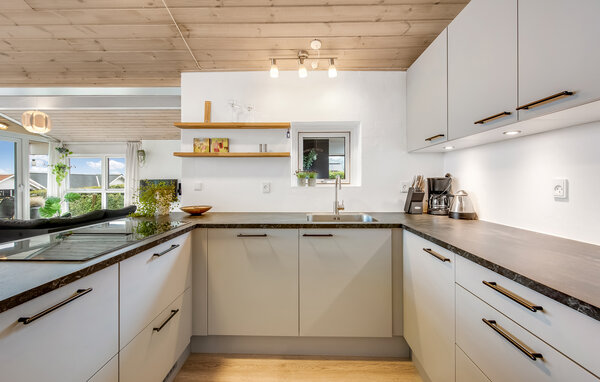 Holiday Home - Grønninghoved Strand , Denmark - F02034 404