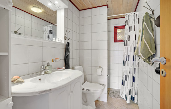 Semesterhus - Binderup Strand , Danmark - F02138 701