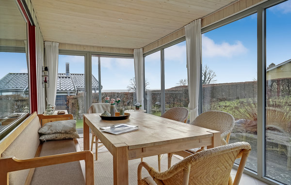 Semesterhus - Binderup Strand , Danmark - F02138 302