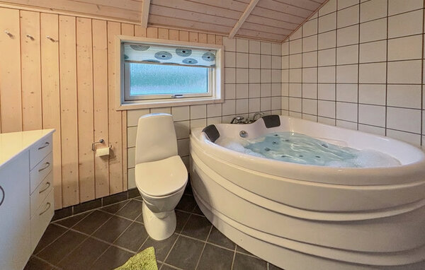 Feriehus - Hejlsminde , Danmark - F04223 8