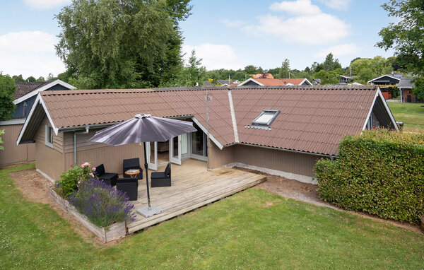 Holiday Home - Hejlsminde , Denmark - F04238 81