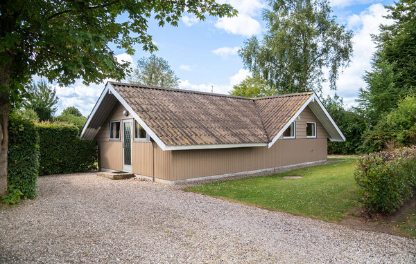 Holiday Home - Hejlsminde , Denmark - F04238 82
