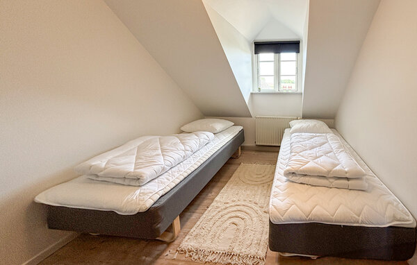 Holiday Home - Hejlsminde , Denmark - F04261 604