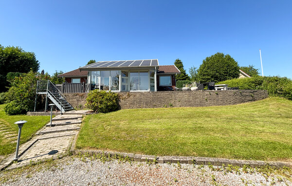 Feriehus - Hejlsminde , Danmark - F04311 1
