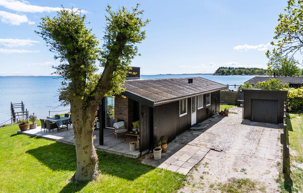Feriehuse - Sandersvig , Danmark - F04370 1