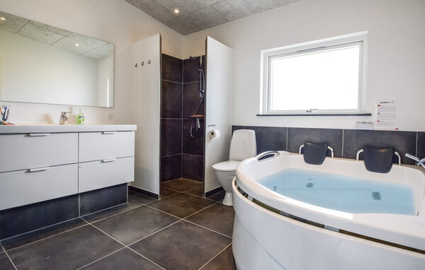 Holiday Home - Sandersvig , Denmark - F04383 4