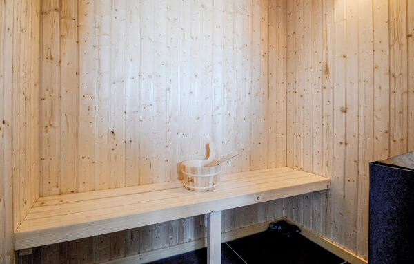 Holiday Home - Sandersvig , Denmark - F04383 702