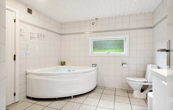 Holiday Home - Hejlsminde , Denmark - F04580 702