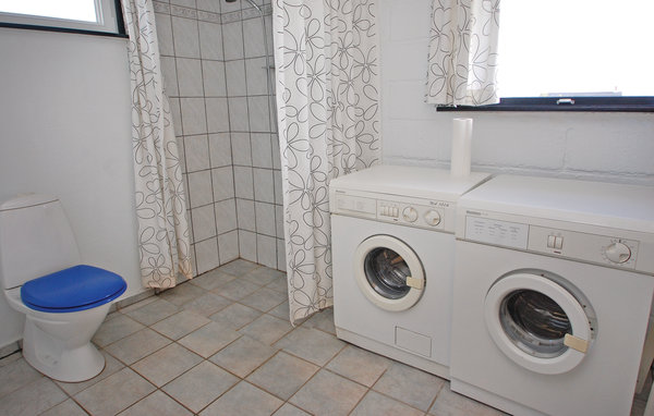 Semesterhus - Hejlsminde , Danmark - F04644 701