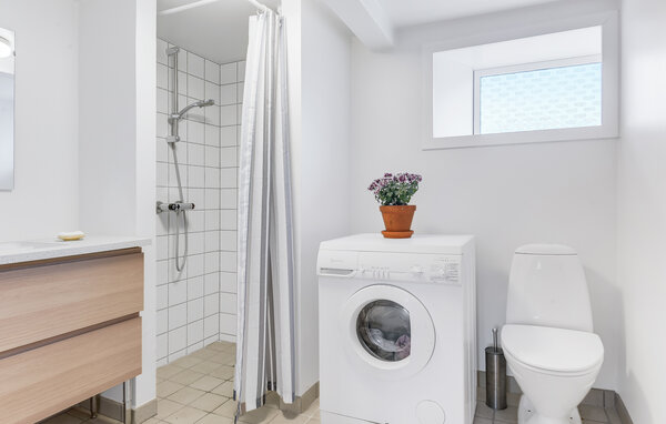 Semesterhus - Ørby Strand , Danmark - F04684 701