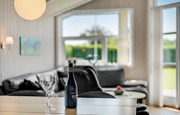 Semesterhus - Diernæs Strand , Danmark - F05428 301