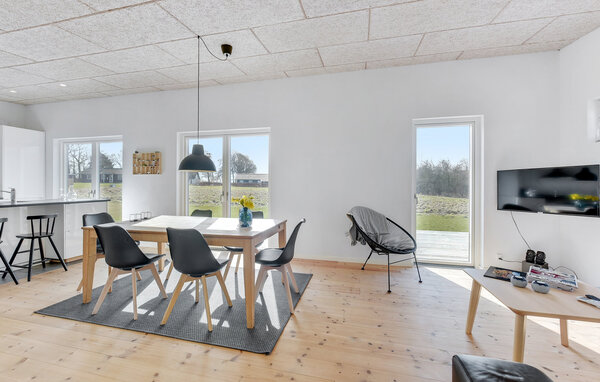 Holiday Home - Årø Strand , Denmark - F07347 301