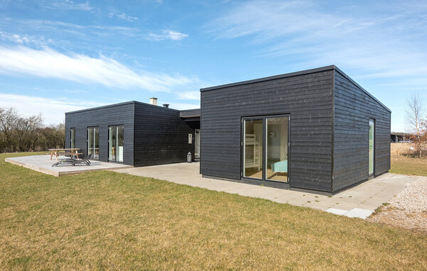 Holiday Home - Årø Strand , Denmark - F07347 82