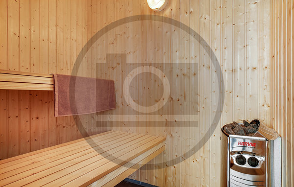 Feriehus - Mommark Strand , Danmark - F09396 702