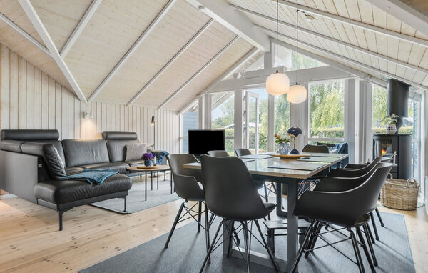 Semesterhus - Mommark Strand , Danmark - F09527 7