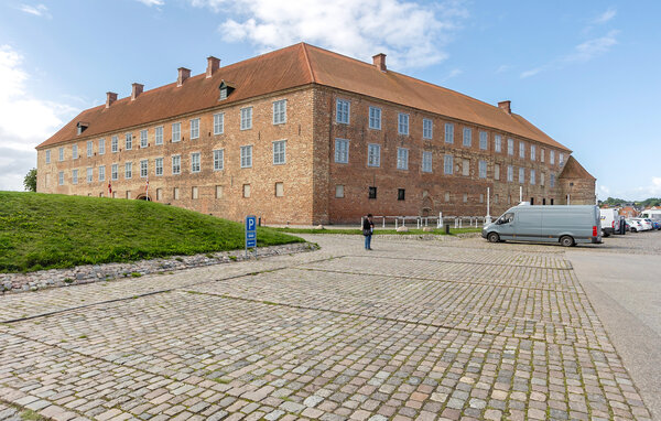 Holiday Home - Sønderborg Strand , Denmark - F09609 901