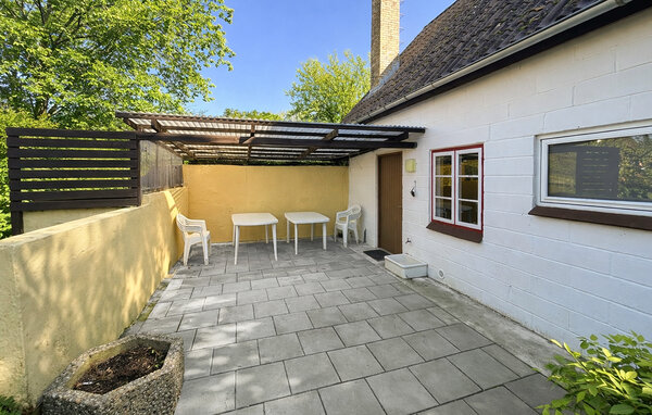 Semesterhus - Lavensby Strand , Danmark - F09652 101