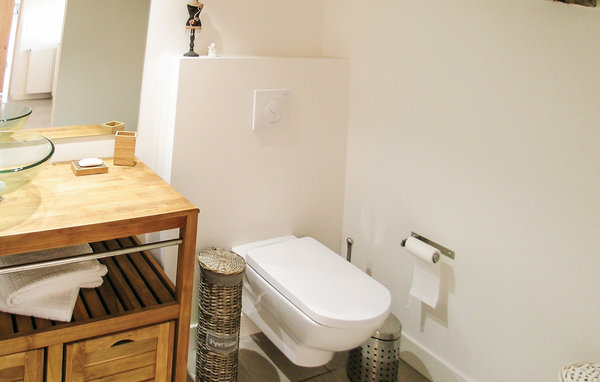 Holiday Home - St. Aubin de Cadeleche , France - FAD373 701