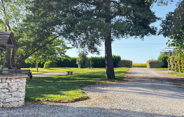 Holiday Home - St. Aubin de Cadelech , France - FAD373 102