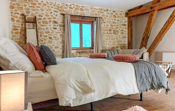 Location de vacances - Maison de Beauvais , France - FAD475 604