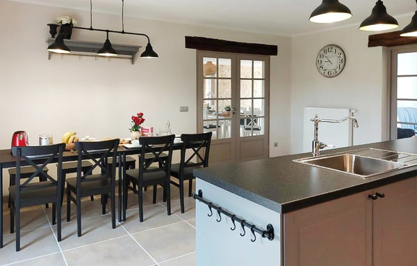 Location de vacances - Maison de Beauvais , France - FAD475 401