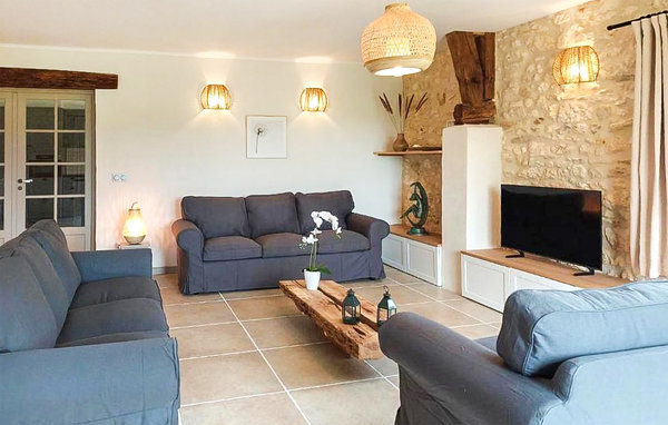 Location de vacances - Maison de Beauvais , France - FAD475 4