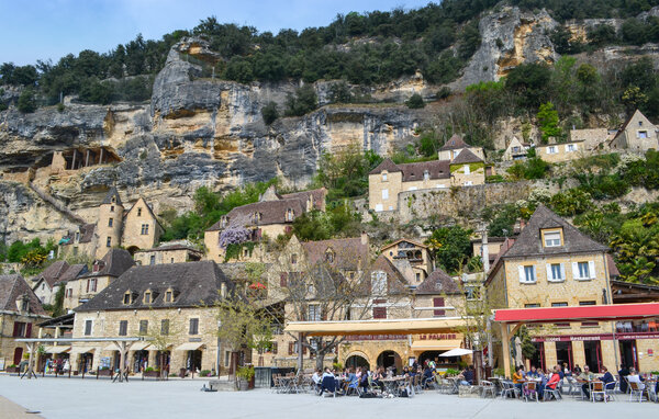 Location de vacances - La Cénacoise , France - FAD478 903
