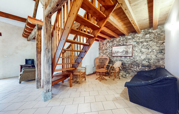 Holiday Home - Bussière-Badil , France - FAD499 501