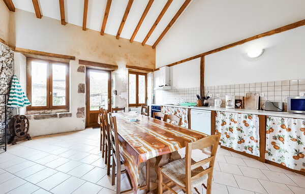 Holiday Home - Bussière-Badil , France - FAD499 6