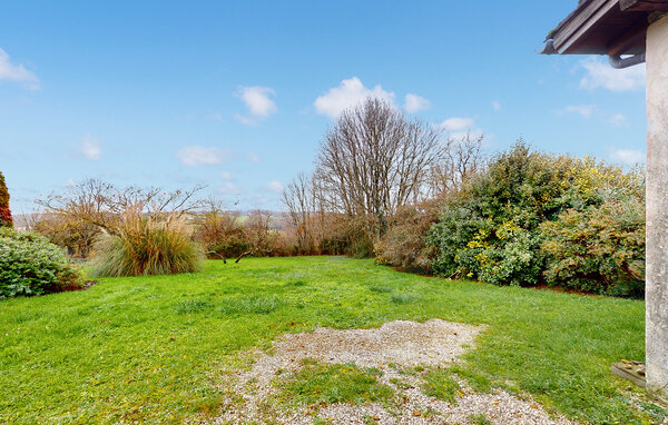 Holiday Home - Bussière-Badil , France - FAD499 102