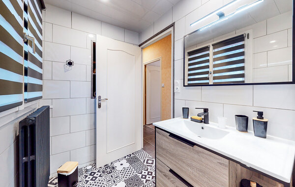 Holiday Home - La Douze , France - FAD502 706