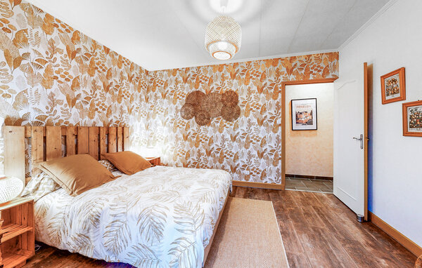 Holiday Home - La Douze , France - FAD502 605
