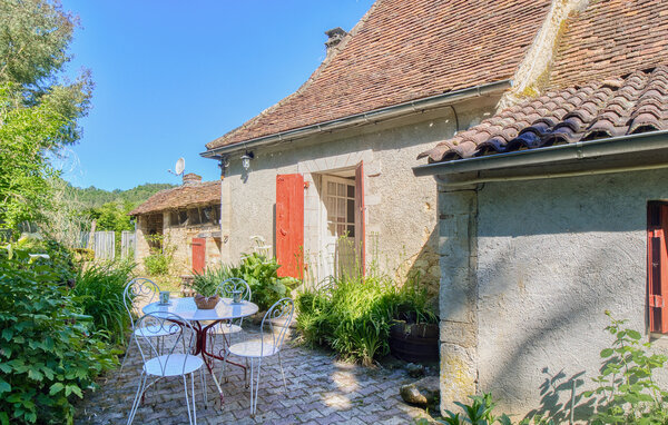 Location de vacances - Plazac , France - FAD508 101