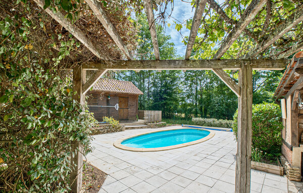 Location de vacances - Archignac , France - FAD533 13