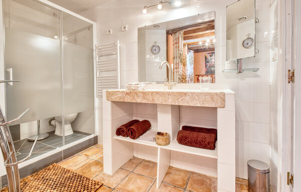 Vakantiehuis - Lacropte , Frankrijk - FAD536 701