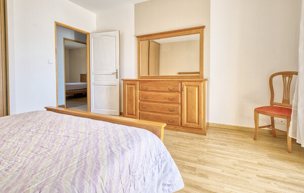 Holiday Home - La Douze , France - FAD543 607