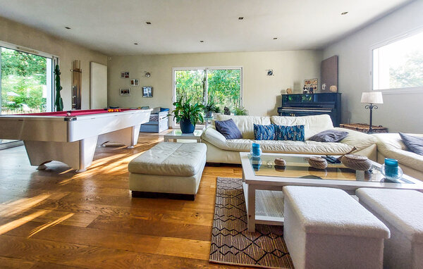 Semesterhus - Sarliac-sur-l'Isle , Frankrike - FAD547 302