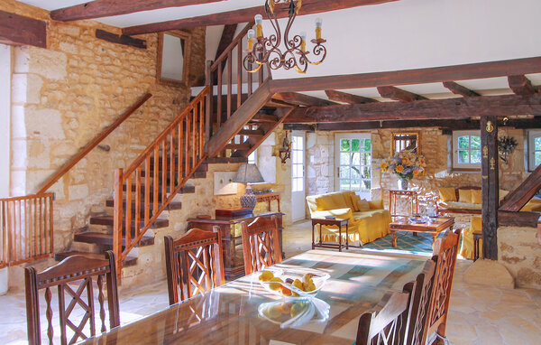 Vakantiehuis - Fleurac , Frankrijk - FAD557 303