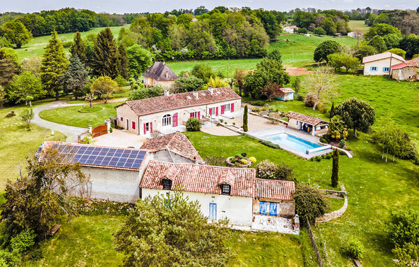 Vakantiehuis - Villamblard , Frankrijk - FAD568 83