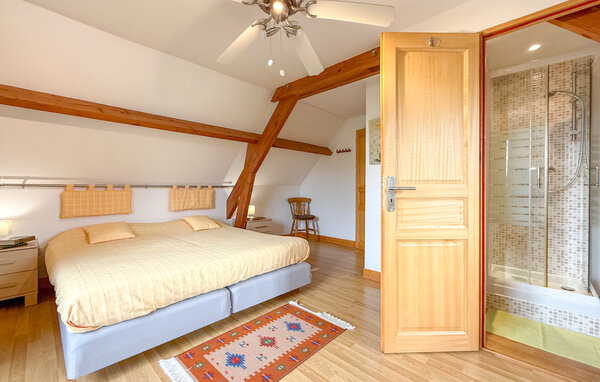 Holiday Home - Saint-Mesmin , France - FAD580 602