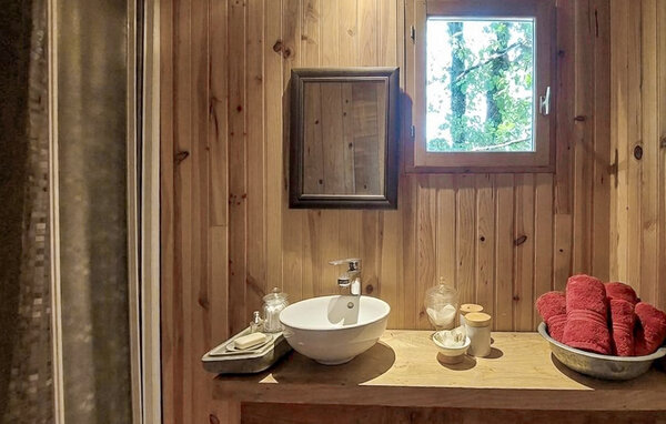 Semesterhus - Mazeyrolles , Frankrike - FAD583 701