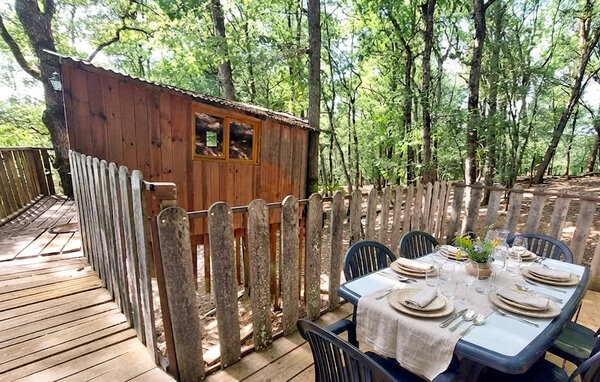 Semesterhus - Mazeyrolles , Frankrike - FAD585 101