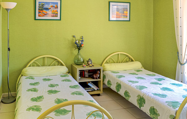 Location de vacances - Savignac les Eglises , France - FAD745 603