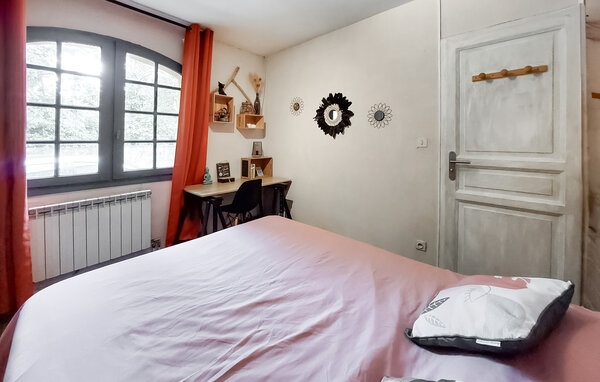 Location de vacances - Le Temple , France - FAG227 606