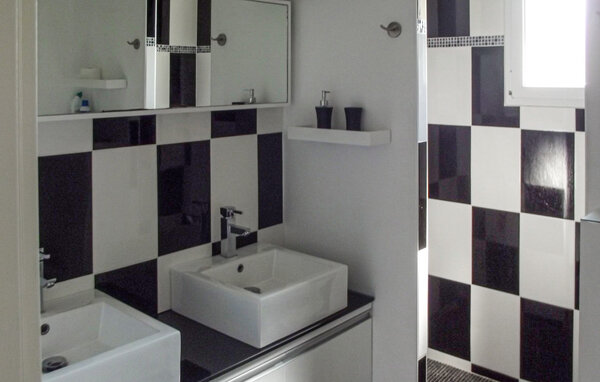 Location de vacances - Ares , France - FAG241 701