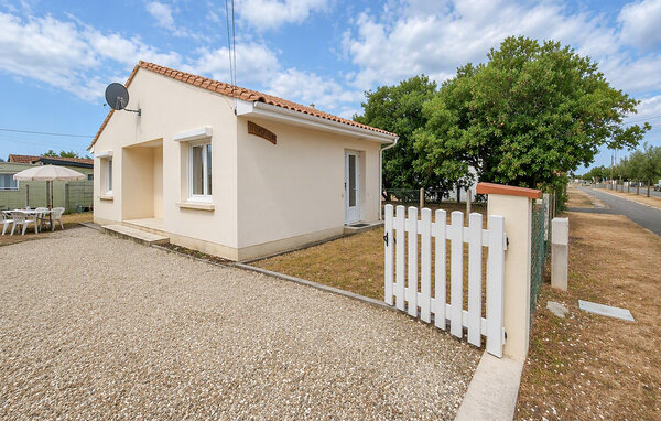 Location de vacances - Vendays-Montalivet , France - FAG289 1