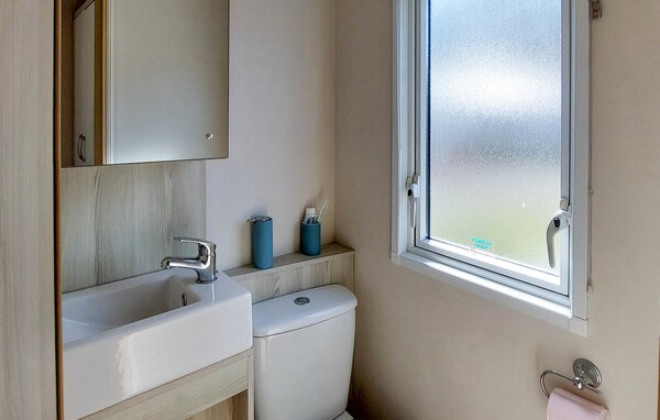 Holiday Home - Saint-Julien-en-Born , France - FAL145 701