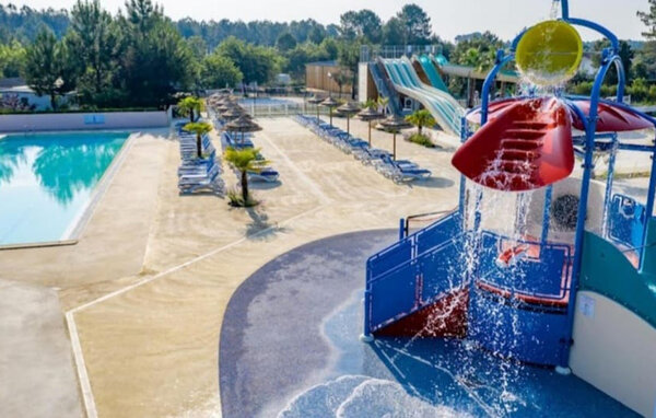 Location de vacances - Saint-Julien-en-Born , France - FAL145 106