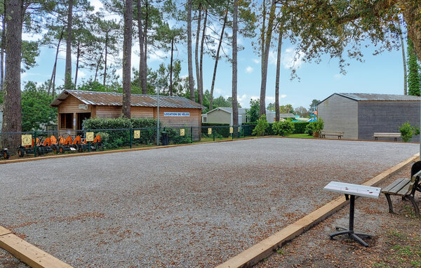 Location de vacances - Saint-Julien-en-Born , France - FAL147 903